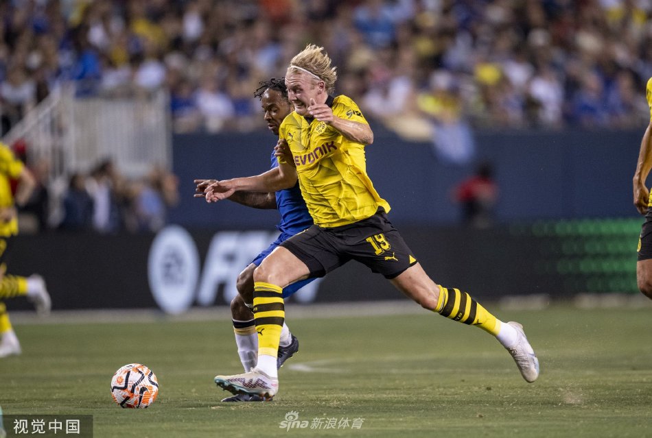 而随着足坛 而随着足坛