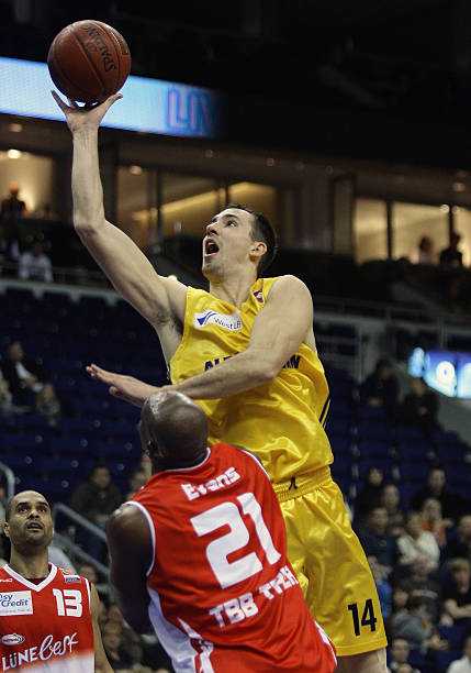 经典瞬间与 经典瞬间与